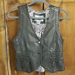 Buckle "Day Trip" Silver Vest